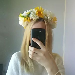 Homade Daisy Flower Crown